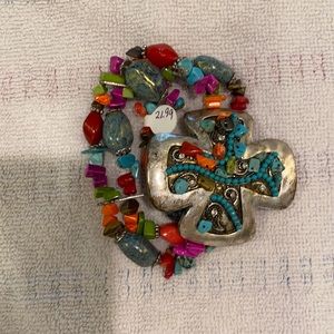 Stretchy Silver Cross Bracelet.